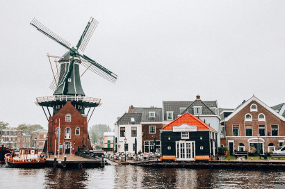 Hollandia - Költöztetés, szállítmányozás a Benelux államokba